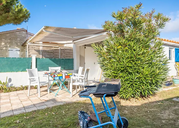 Maison La Terriere Holiday home *